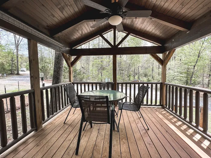 Four Paws Kingdom Campground & Dog Retreat Picture 8