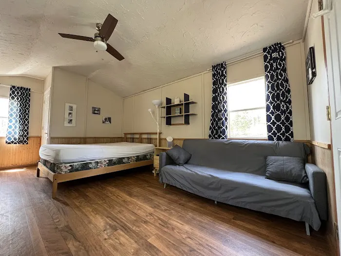 Four Paws Kingdom Campground & Dog Retreat Picture 3