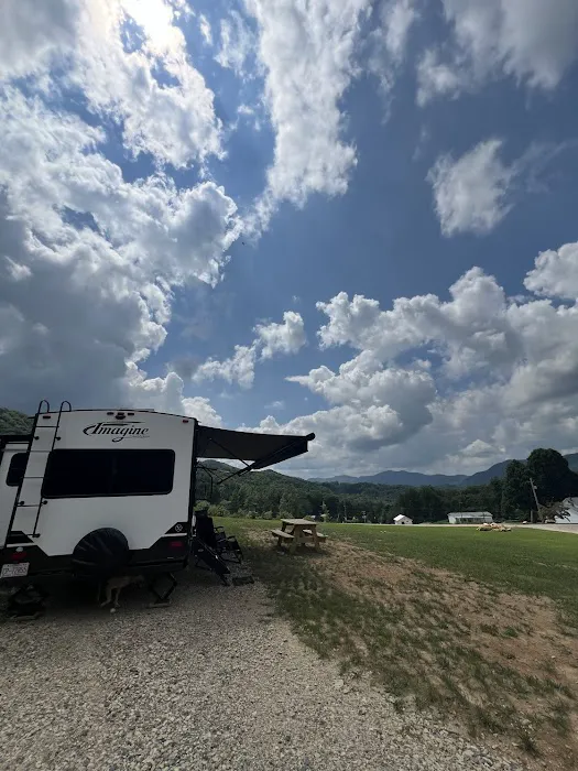 Lake Haven Family Campground Picture 7