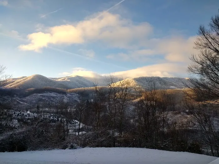 Mountain View Motorcycle Campground Picture 5