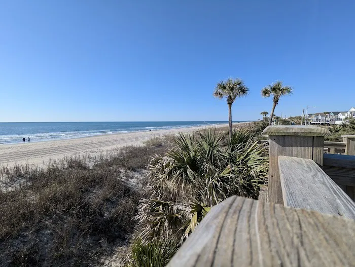 Ocean lake Picture 3