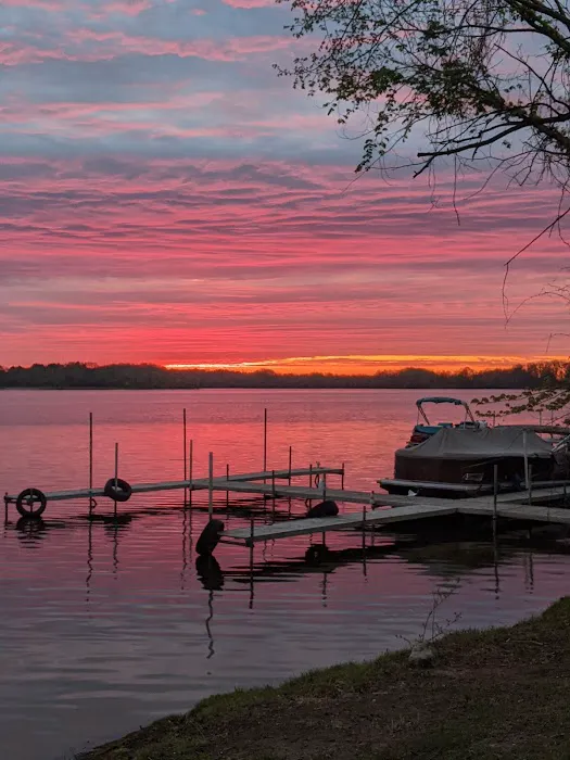 Pontiac Lake State Recreation Area Campground Picture 8