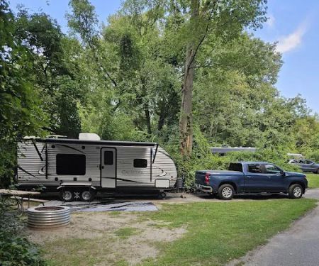 Pontiac lake Campgrounds