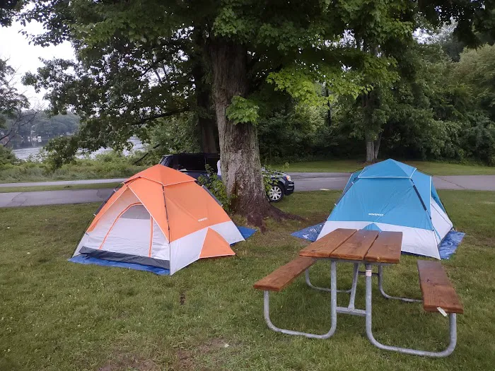 Portage Lake Campground Picture 5