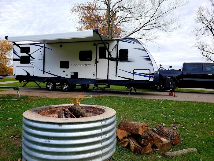 Bruin Lake Modern Campground Picture 6