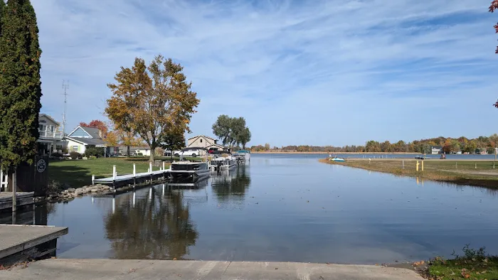 Manapogo RV Campground Picture 10