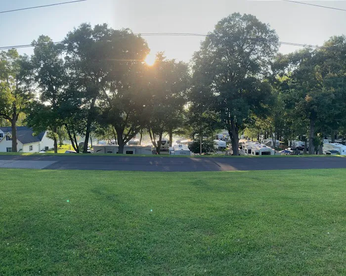 West Otter Lake Campground Picture 3