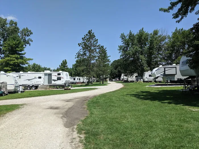 Wildwood Outdoor Escape Picture 5