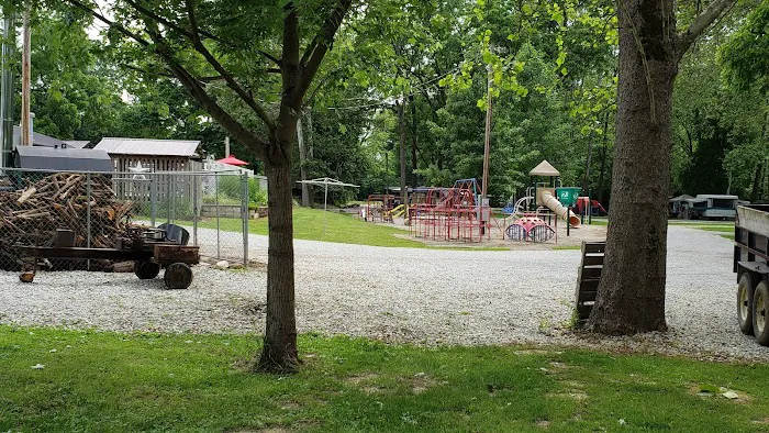 Grandpa's Farm Campground Picture 5