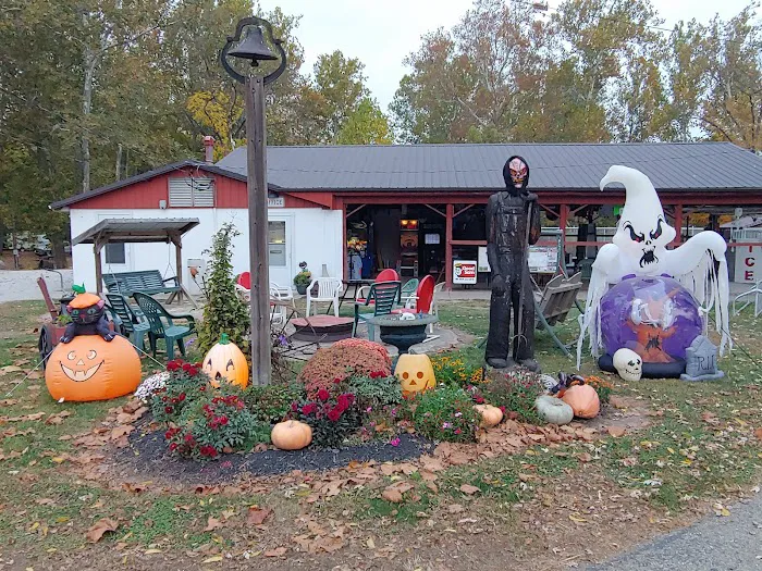 Grandpa's Farm Campground Picture 2