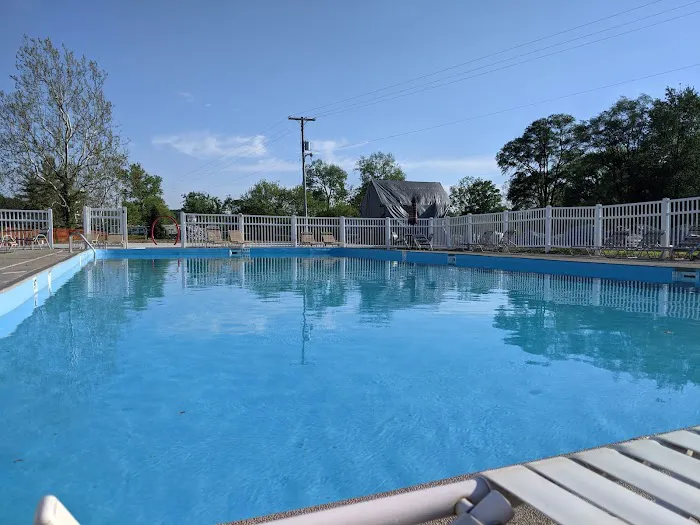 Natural Springs Resort - RV Park, Campground and Recreation Destination Picture 3