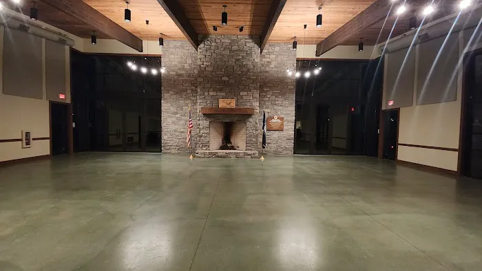 The Eagle Lodge Picture 5