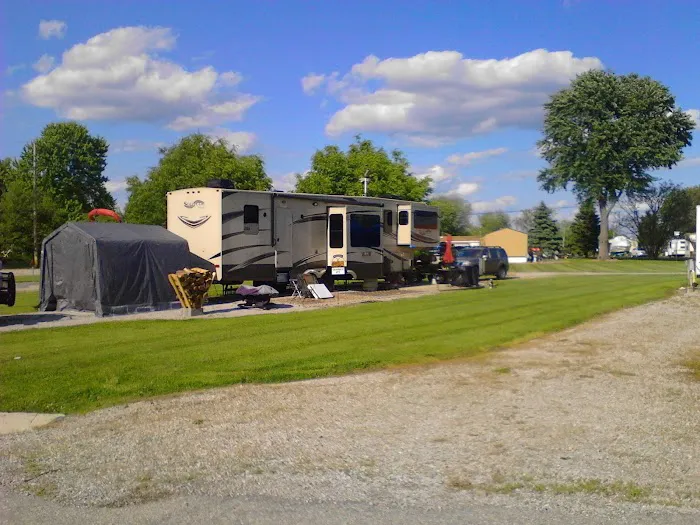 Rollin On The River RV Park Picture 1