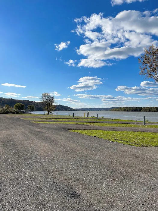 Sunset Haven Riverfront Campground Picture 9