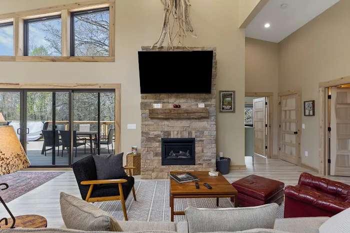 All Four Seasons cabin Picture 5