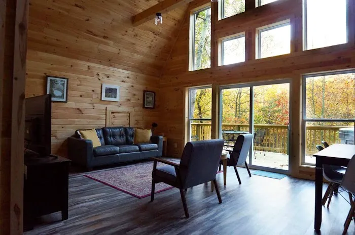 Great Heron Cabin Picture 7