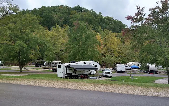 Middle Fork Campground Picture 1