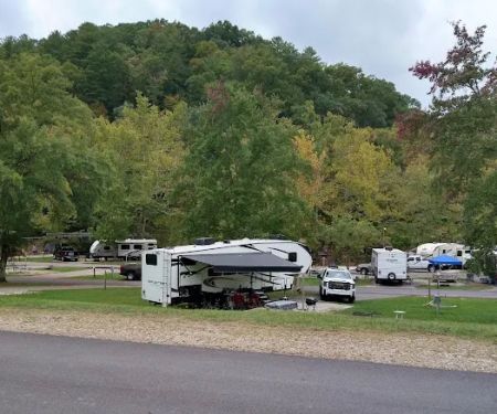 Middle Fork Campground