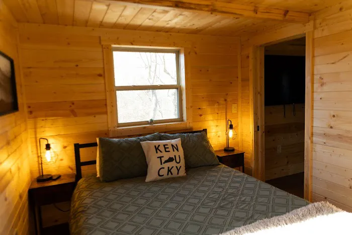 Hill Haven Cabin Picture 3