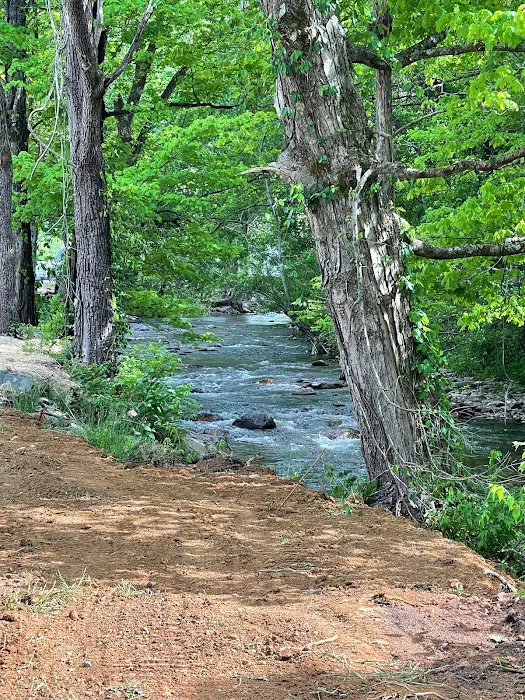 River valley RV park and campground Picture 6