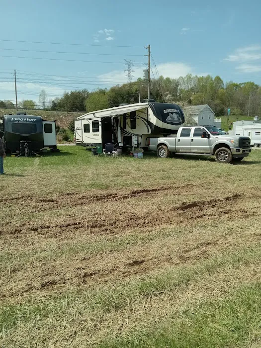 Bristol Raceway Camping Picture 2
