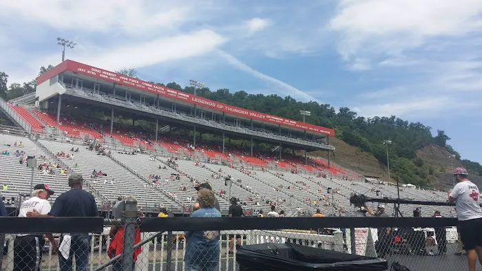Bristol Raceway Camping Picture 4