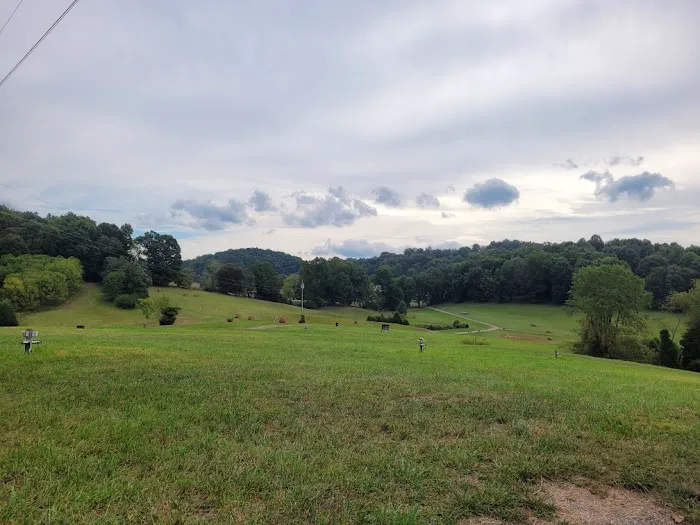 Peaceful Valley Campground Picture 5
