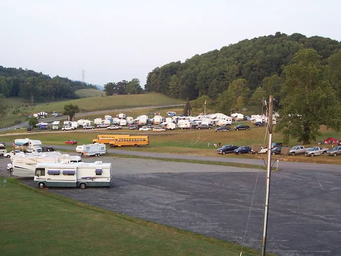Peaceful Valley Campground Picture 3