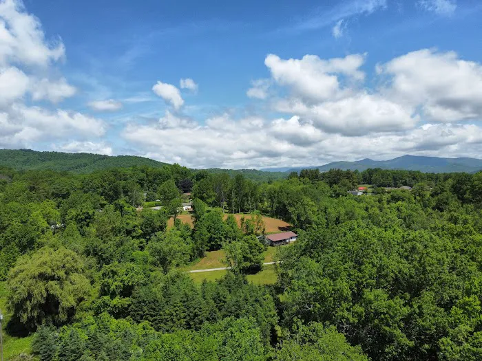 Spruce Pine Campground Picture 2