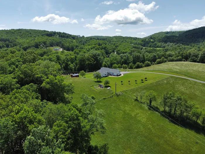 Spruce Pine Campground Picture 1