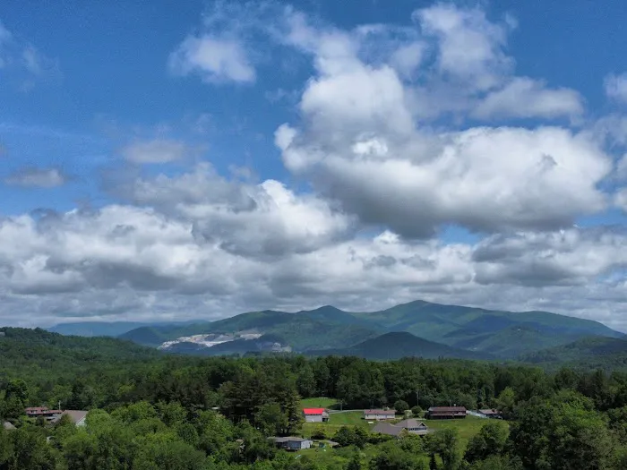 Spruce Pine Campground Picture 4