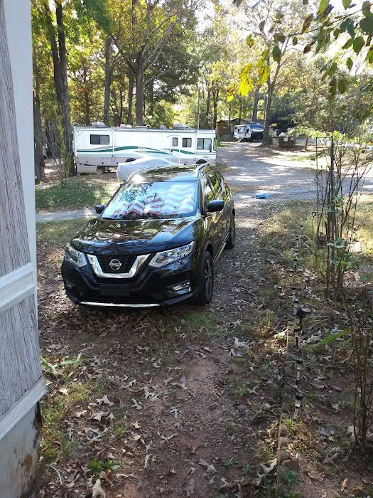 Creekside R V Park Picture 8