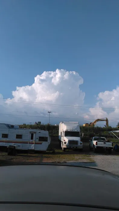 Creekside R V Park Picture 2