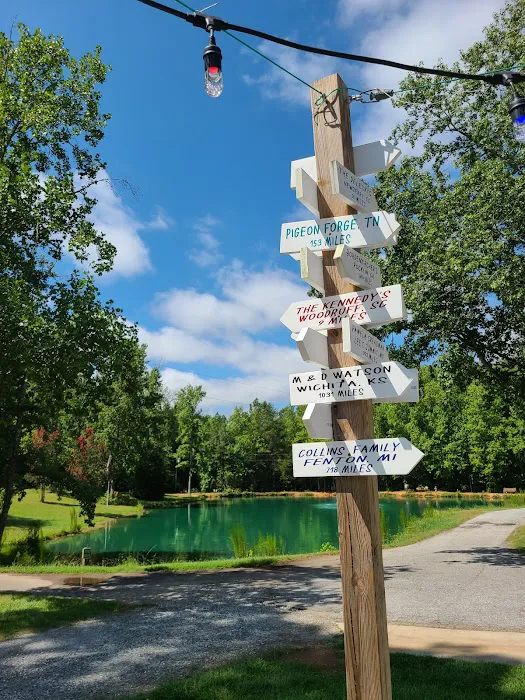 Pine Ridge Campground Picture 9