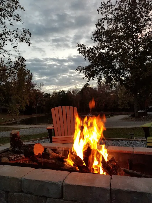 Pine Ridge Campground Picture 10