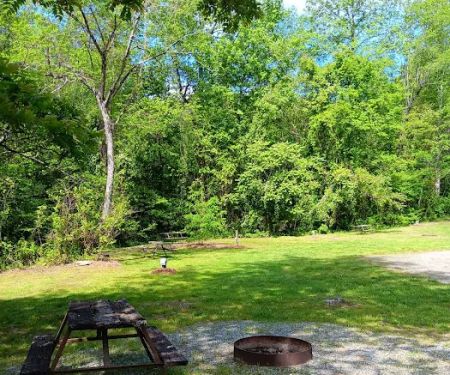 Hitching Post Campground