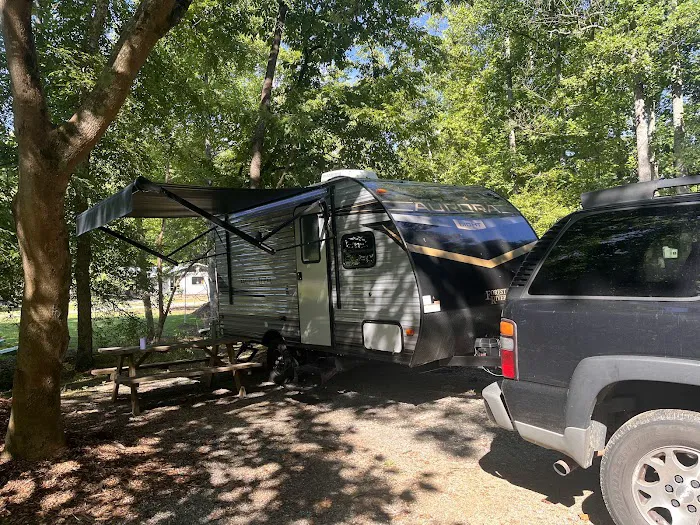 Hitching Post Campground Picture 2