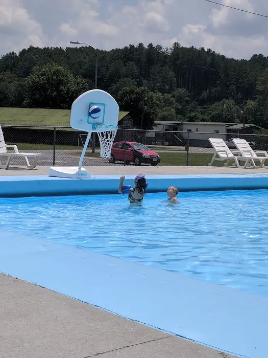 Leeman Field RV Park and Campground Picture 2