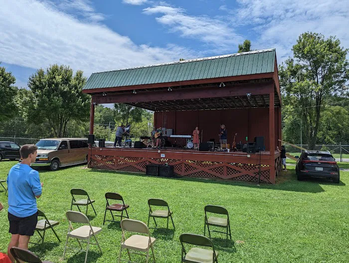 Leeman Field RV Park and Campground Picture 5