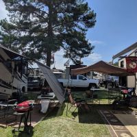 Weekend Pit Stop ico