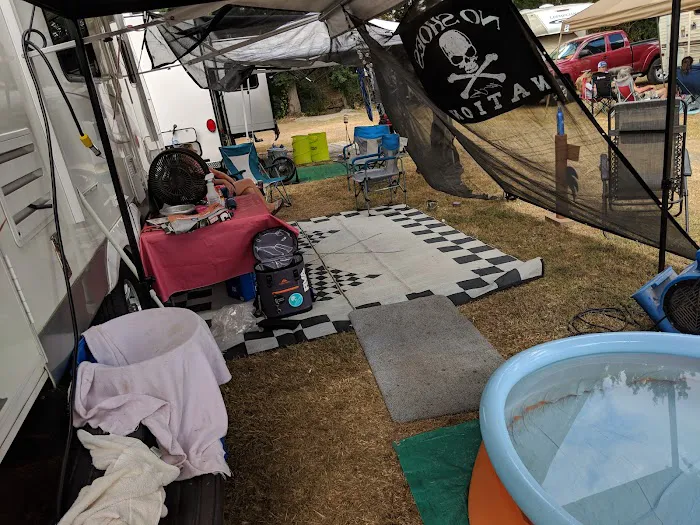 Weekend Pit Stop Picture 3