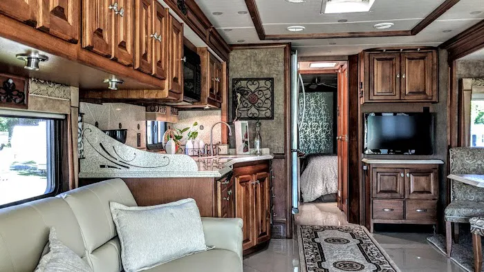 Swamp Fox Campground Picture 6