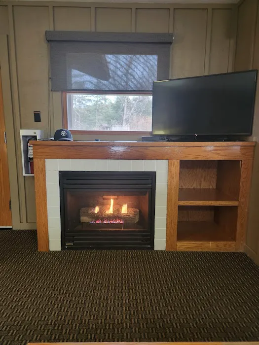 Hueston Woods Cabins Picture 9