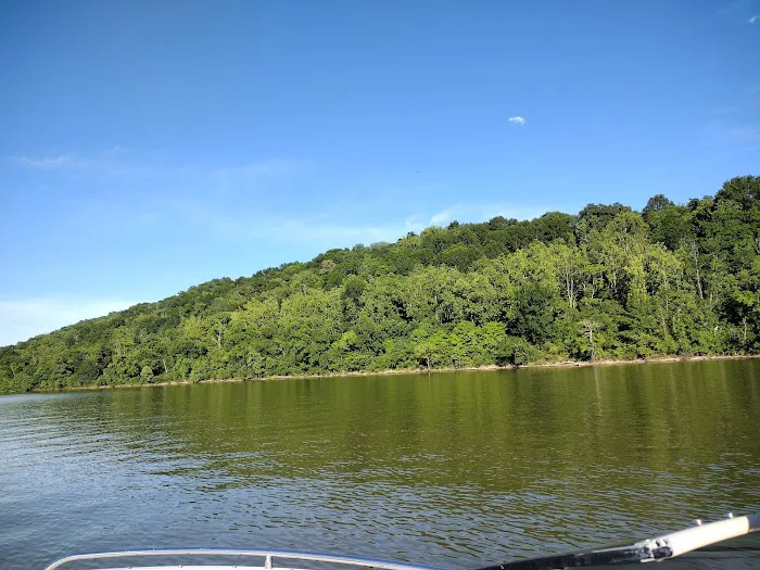 Riverside Campground Picture 6