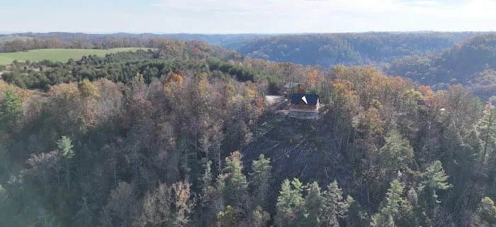 Rock Point Cabin Picture 6