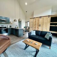 Three Suns Cabin Rentals ico