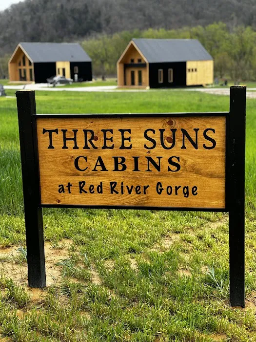 Three Suns Cabin Rentals Picture 9