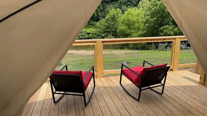 Rusty's Roost River Camp Picture 1