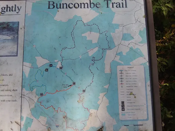 Buncombe Trailhead Parking Picture 1