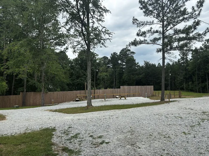 Lakeshore Family Campground Picture 1